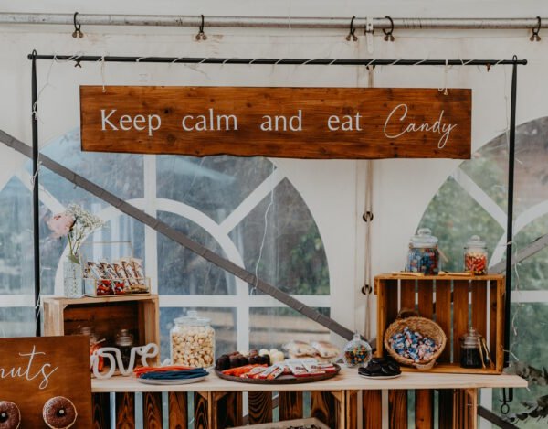 Schild Ceep calm and eat Candy - Atelier Feingefühl - Hochzeitsdekoration und Eventstyling - Dekoverleih